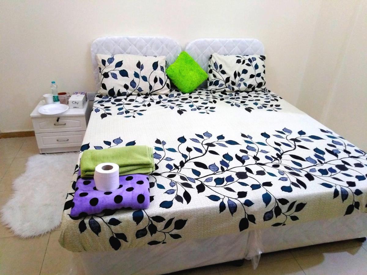 דובאי Bright Sunshine Holiday Home Shared Apartments מראה חיצוני תמונה